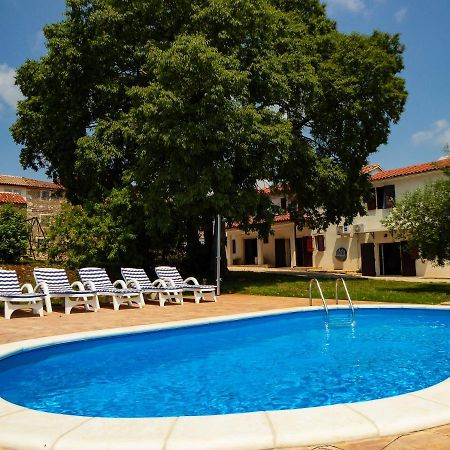 Casa Istriana Nona Pina Βίλα Kaštelir Εξωτερικό φωτογραφία