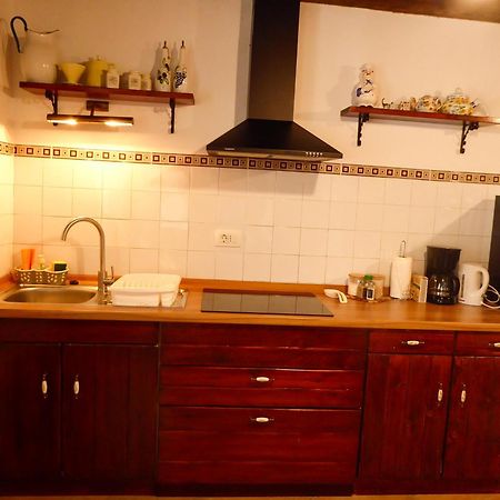 Casa Istriana Nona Pina Βίλα Kaštelir Εξωτερικό φωτογραφία