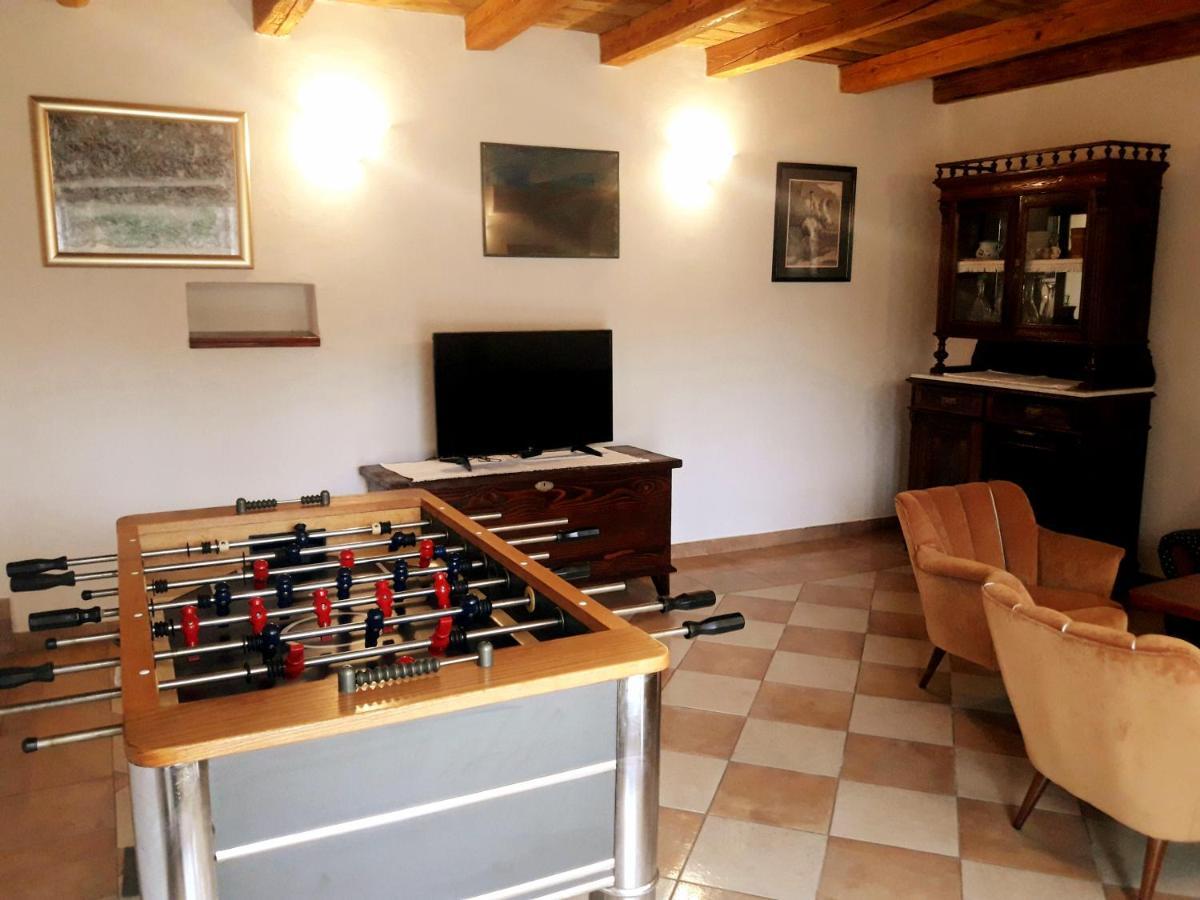 Casa Istriana Nona Pina Βίλα Kaštelir Εξωτερικό φωτογραφία