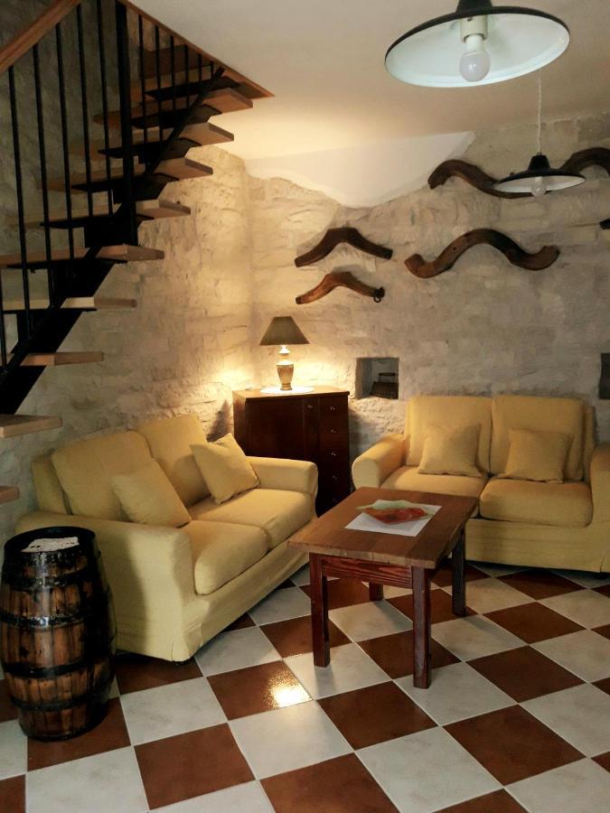 Casa Istriana Nona Pina Βίλα Kaštelir Εξωτερικό φωτογραφία