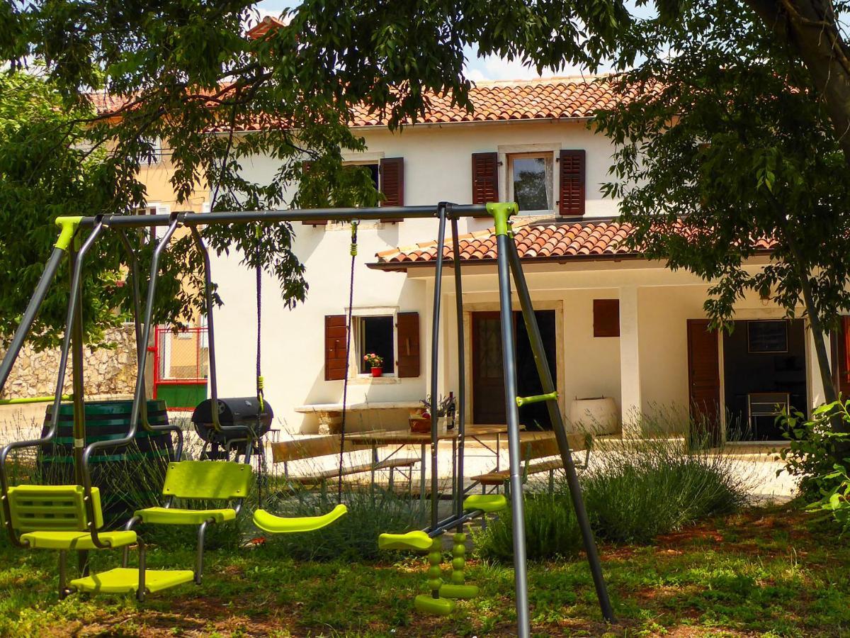 Casa Istriana Nona Pina Βίλα Kaštelir Εξωτερικό φωτογραφία